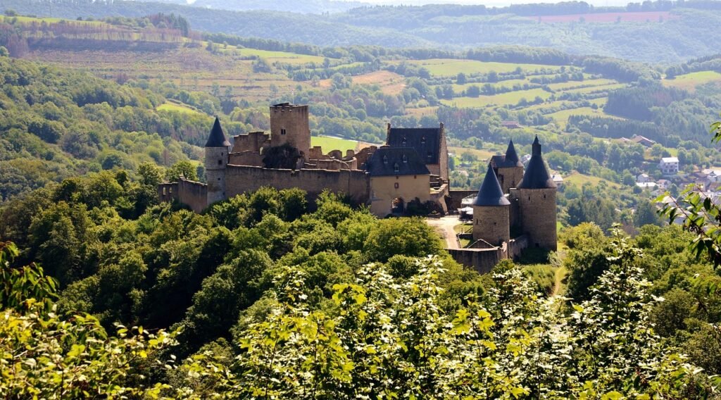 castle, architecture, history, luxembourg, bourscheid, culture, luxembourg, luxembourg, luxembourg, luxembourg, luxembourg